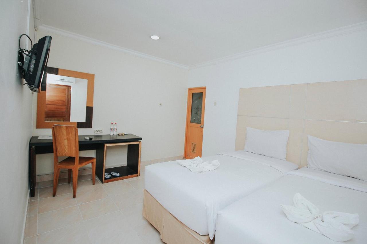 Hotel New Lilik Magelang Kültér fotó