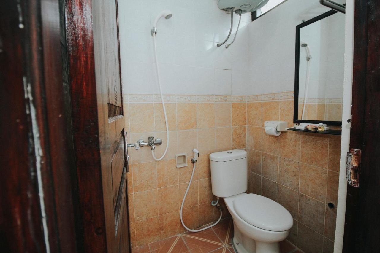 Hotel New Lilik Magelang Kültér fotó